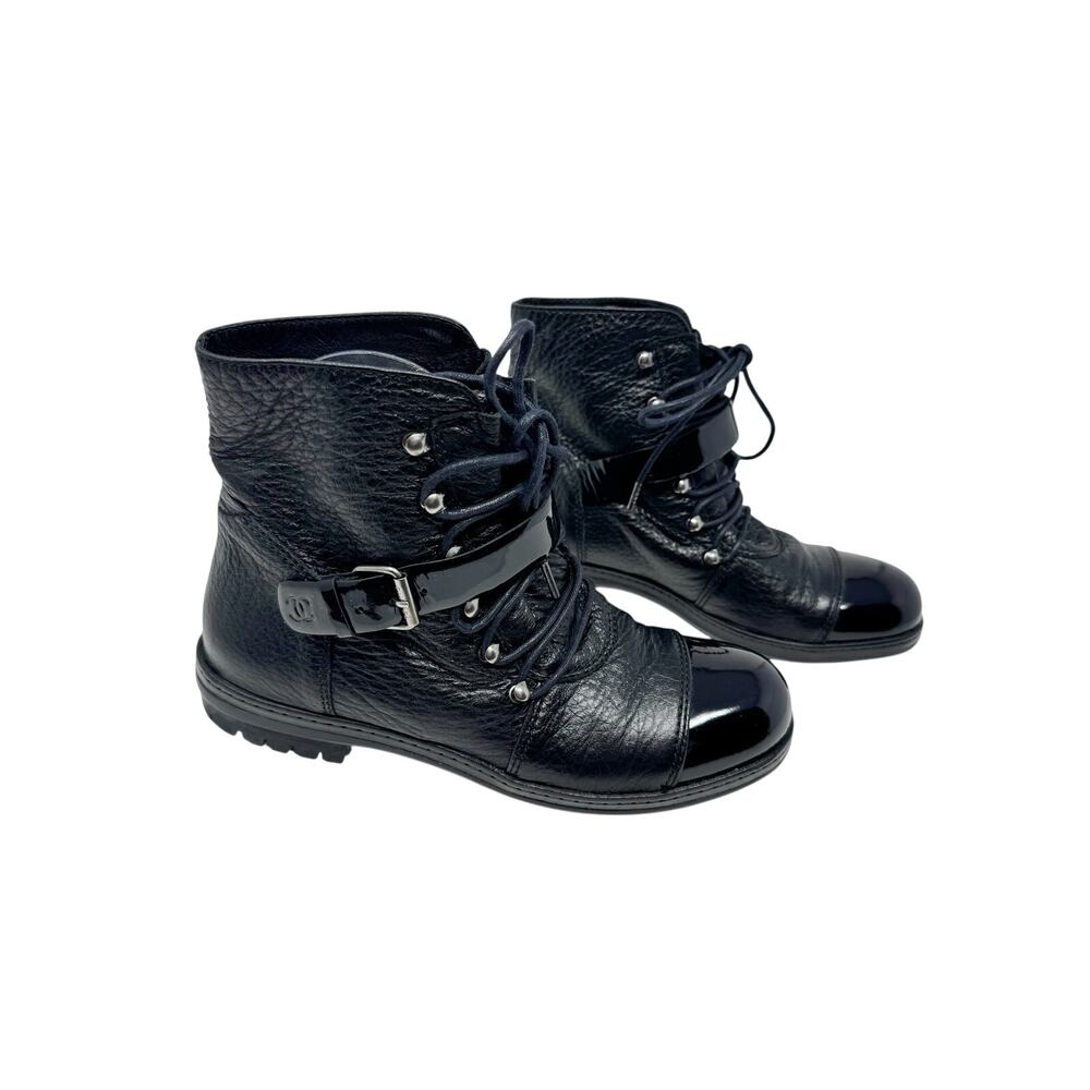 Chanel 05A Black Leather Patent Cap Toe Lace Up Combat Boot CC Buckle EU 37